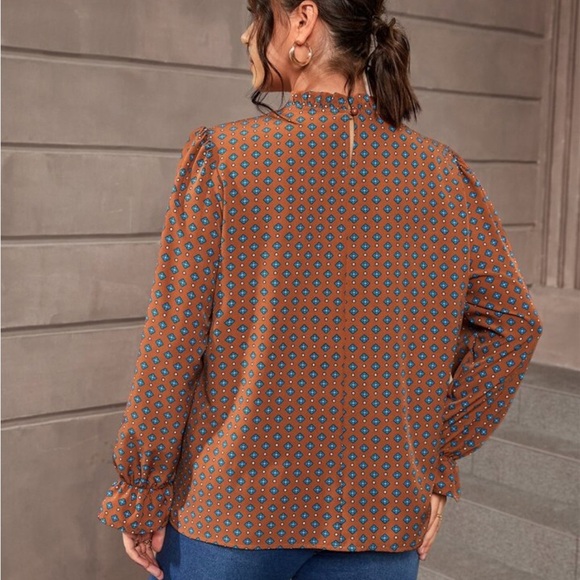 Burnt Orange/Brown Patterned Women's Top - Picture 4 of 8